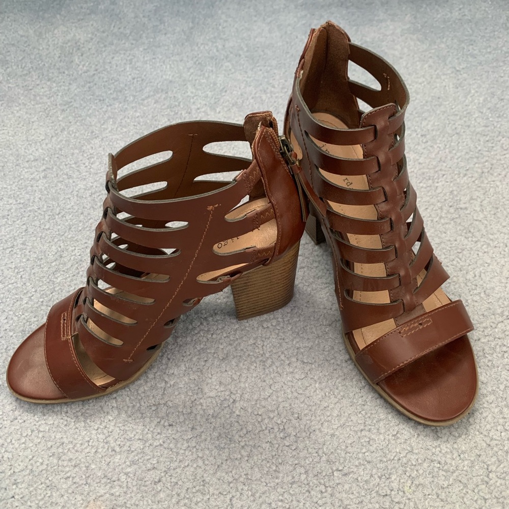 Women’s Chunky Heels